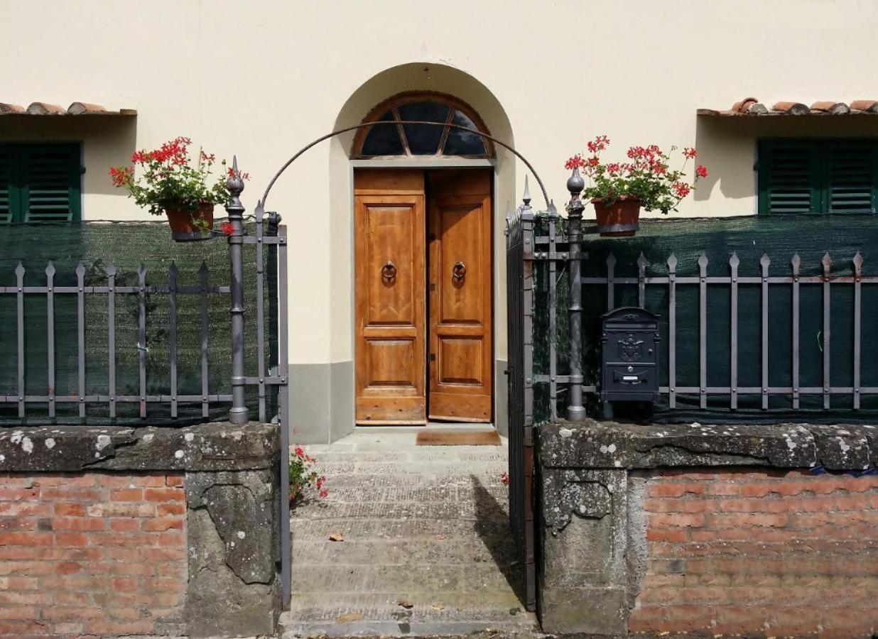 La Stazione Per Dormire Guest House Сан-Пьеро-а-Сьеве Экстерьер фото